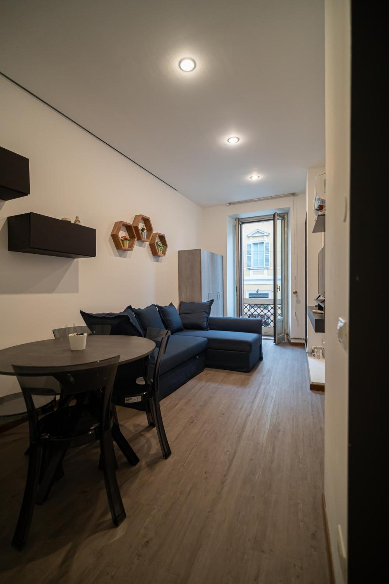 Corso Venezia View With Private Balcony - Corso Venezia Suite มิลาน ภายนอก รูปภาพ